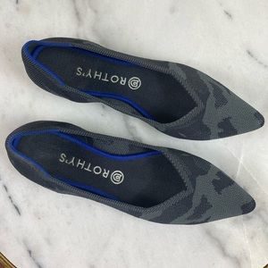 Rothys The Point Gray Camo Blue Halo Size 10